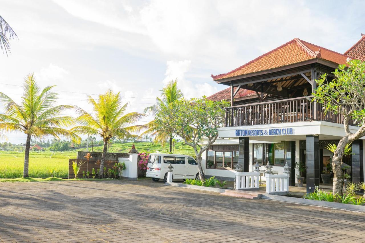 Arton Resort & Beach Club Pulukan Exterior photo